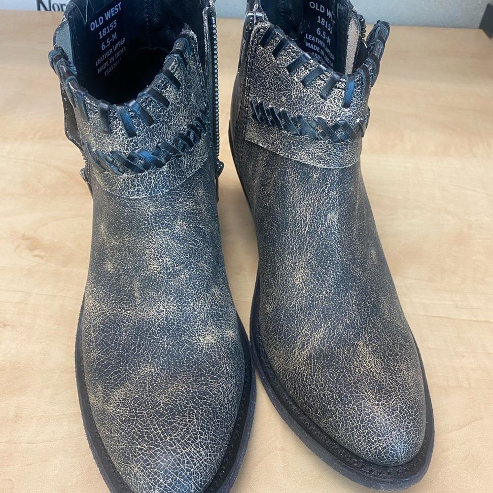 Womens boots